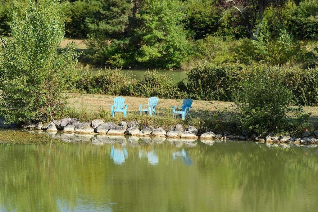 Chalet Au Milieu De La Foret Avec Lac A Proximite Layrac Kültér fotó