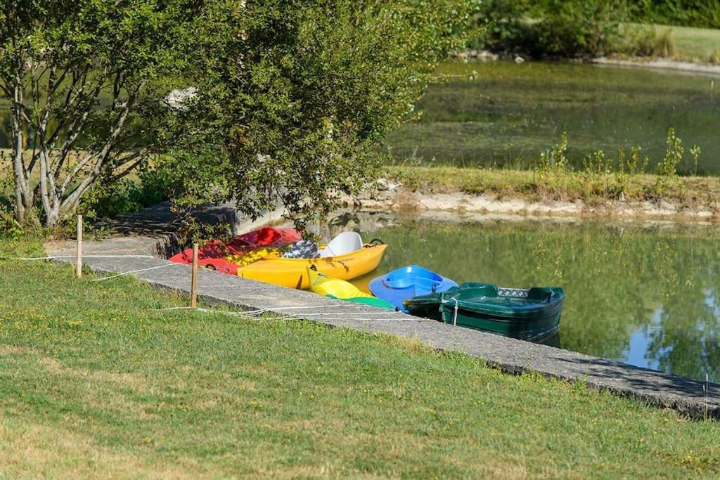 Chalet Au Milieu De La Foret Avec Lac A Proximite Layrac Kültér fotó